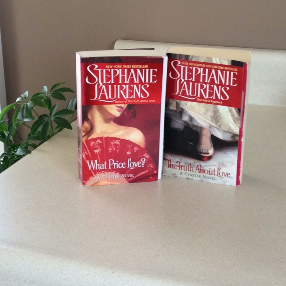 2 Stephanie Lauren’s novels